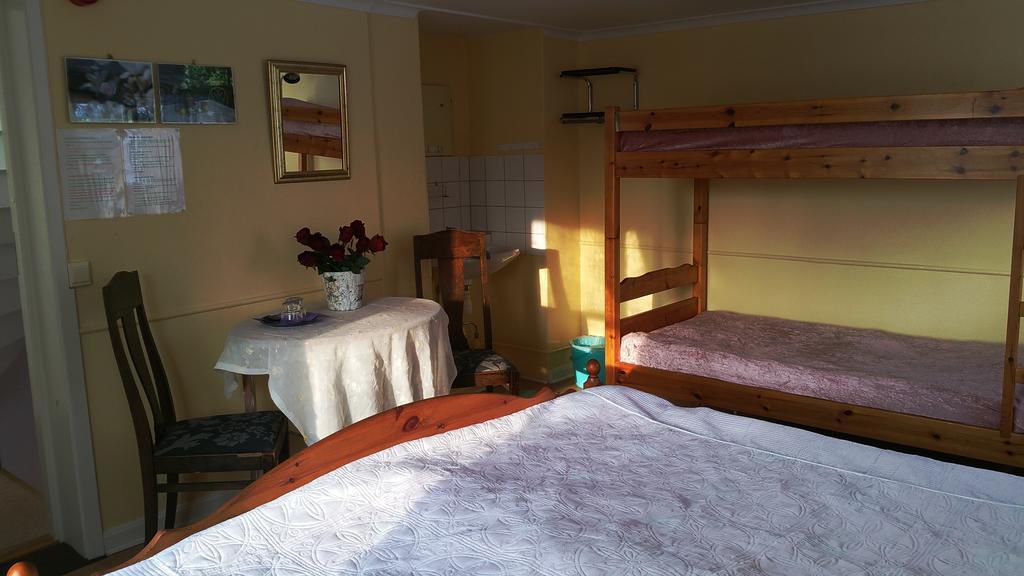 Stora Djuloe Vandrarhem Katrineholm Pokoj fotografie